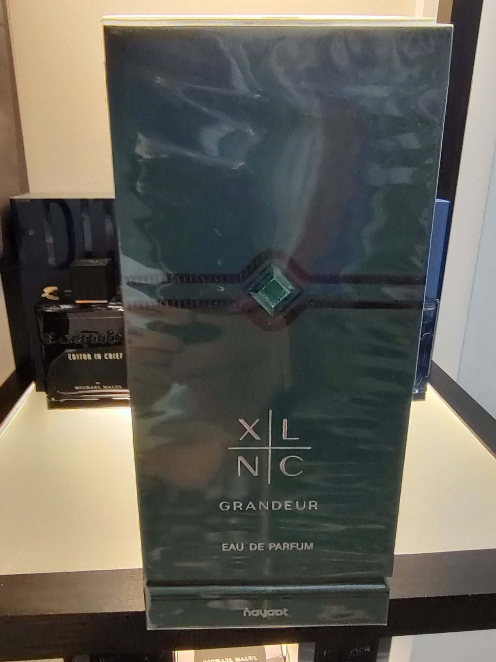 Orientica Nayaat XLNC Grandeur EDP 200ml 6.8 Fl oz - Ski's Scent-sations